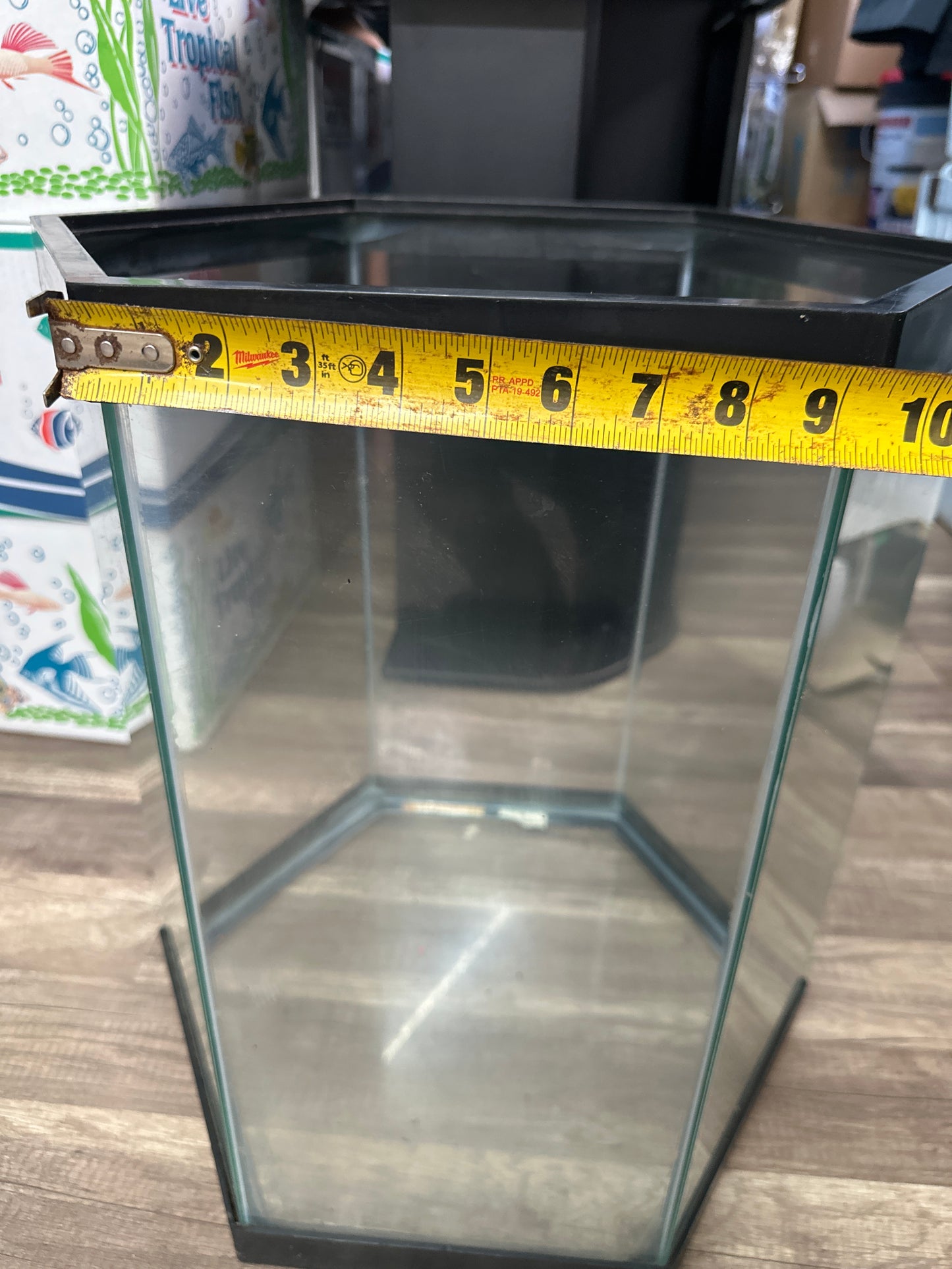 Hexagon Aquarium Tank Large USED