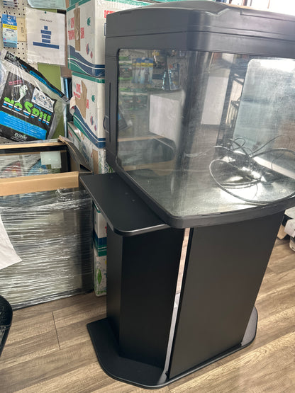 Oceanic 32 gallon Biocube fish tank used with stand
